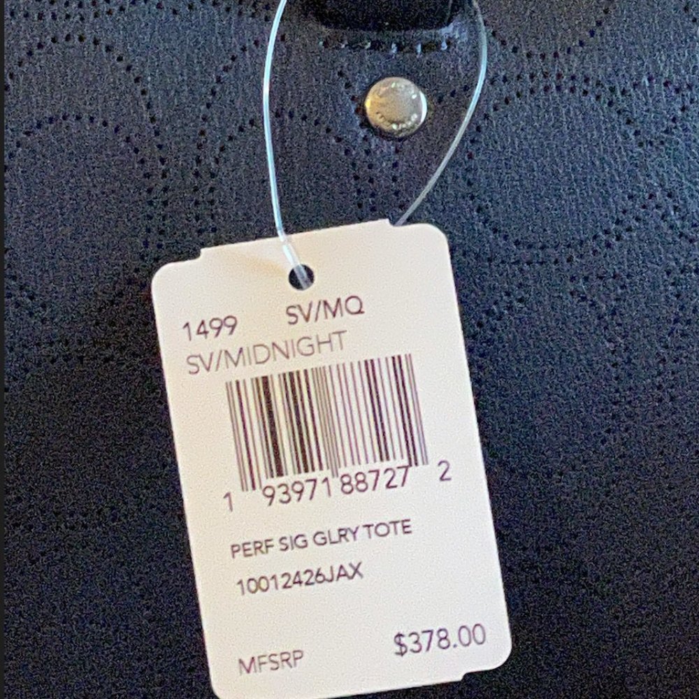 GALLERY TOTE in SIGNATURE LEATHER - Picture 7 of 15